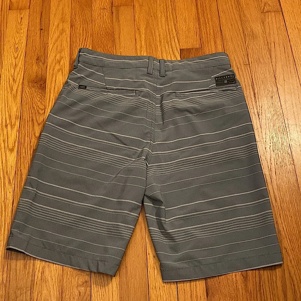 Billabong Hybrid Shorts Men’s Size 30 - Picture 4 of 16